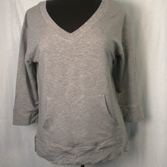 Light Grey t-shirt with Hoodie Pocket - Picture 1 of 4